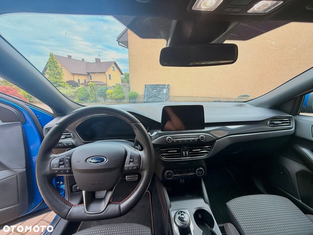 Ford Focus 2.0 EcoBlue ST-Line - 28