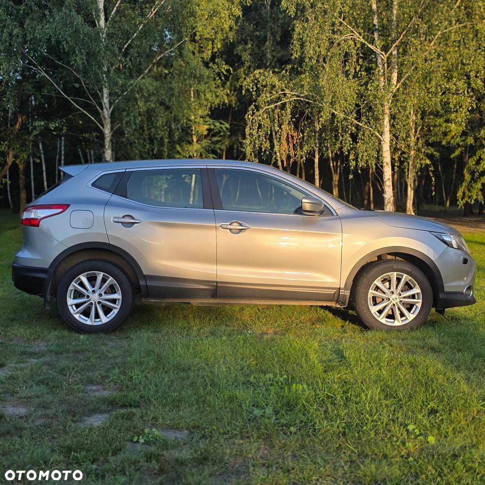 Nissan Qashqai 1.2 DIG-T N-Connecta - 7