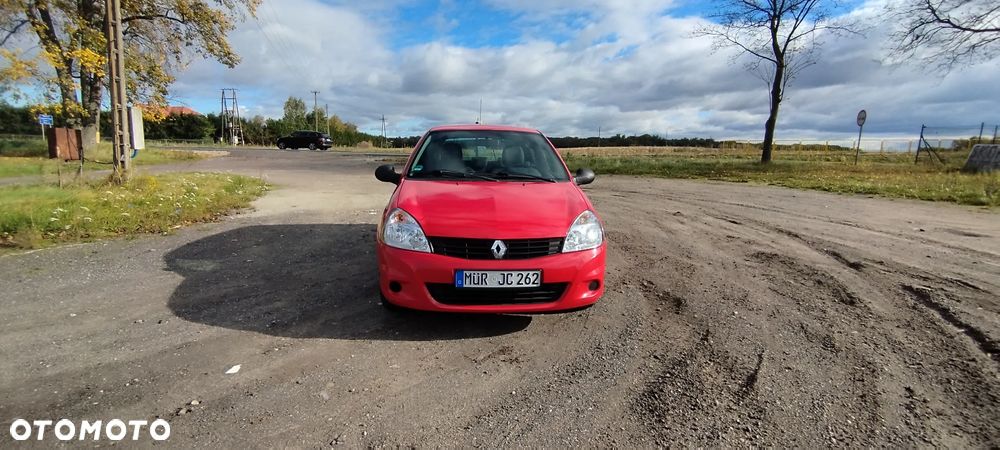 Renault Clio - 7