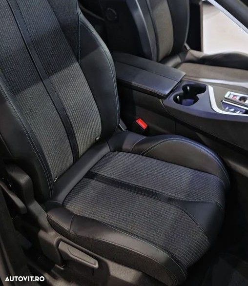 Peugeot 3008 PureTech 130 Stop & Start GPF EAT8 Allure - 7