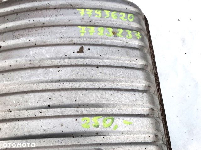 BMW 3 E90 E91 N47 316d 318d 320d Tłumik Wydech Katalizator Komplet Oryginał Środkowy Tylny  7793620  7793237 - 4