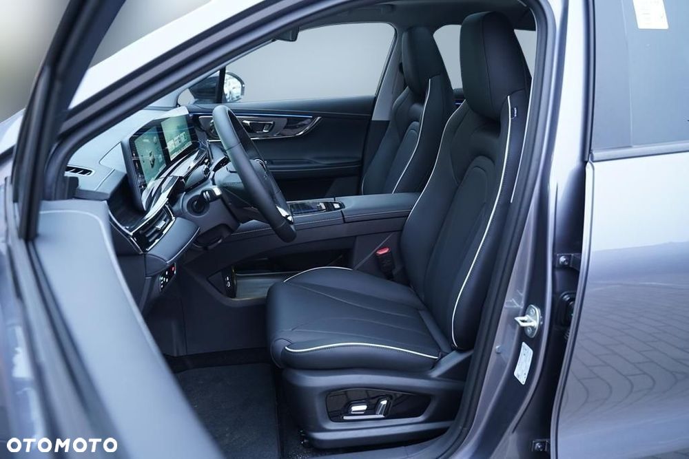 Omoda 5 1.5 T-GDI Hybrid Premium DHT - 12