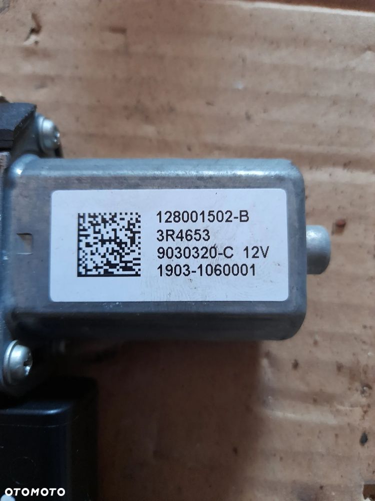Silniczek podnoszenia szyby lewy przedni przód Dacia Duster I lift 128001502-B - 2