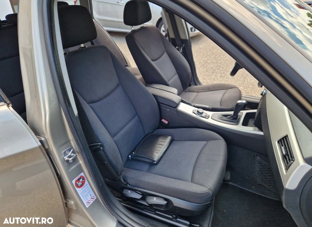 BMW Seria 3 320d - 8