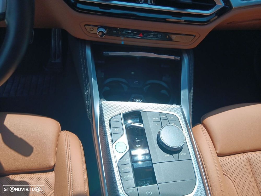 BMW i4 eDrive40 Pack Desportivo M Pro - 18