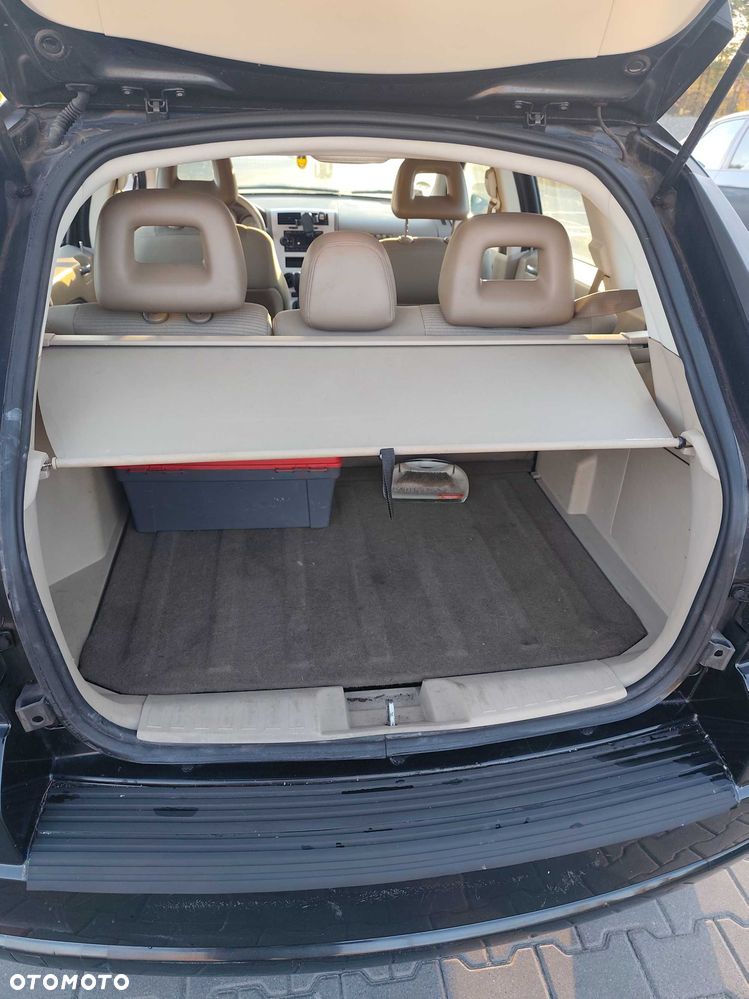 Dodge Caliber - 6