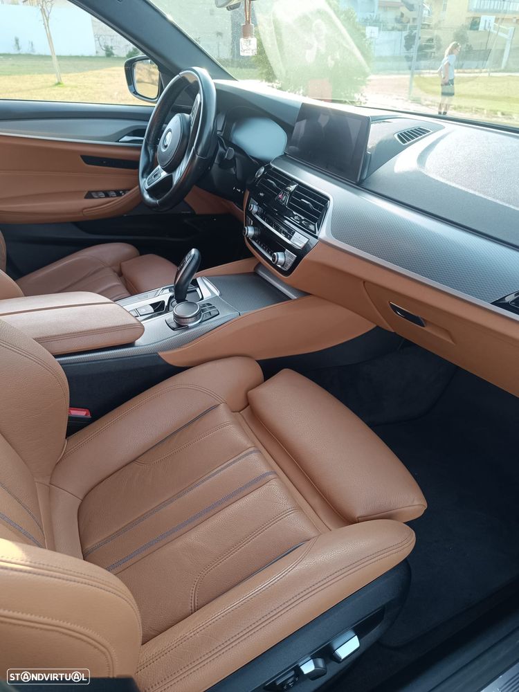 BMW 530 e iPerformance Pack M - 9