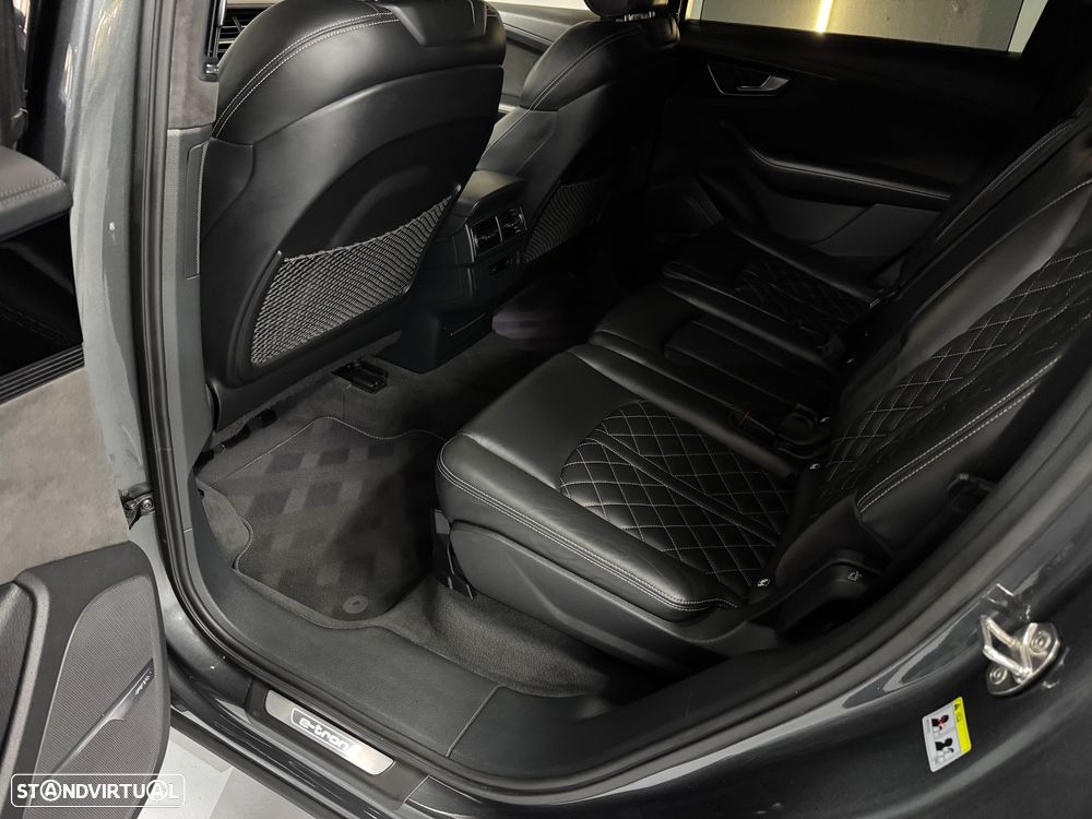 Audi Q7 - 14