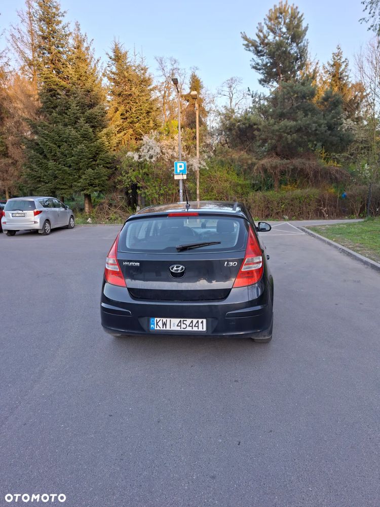 Hyundai i30 1.4 Base - 7