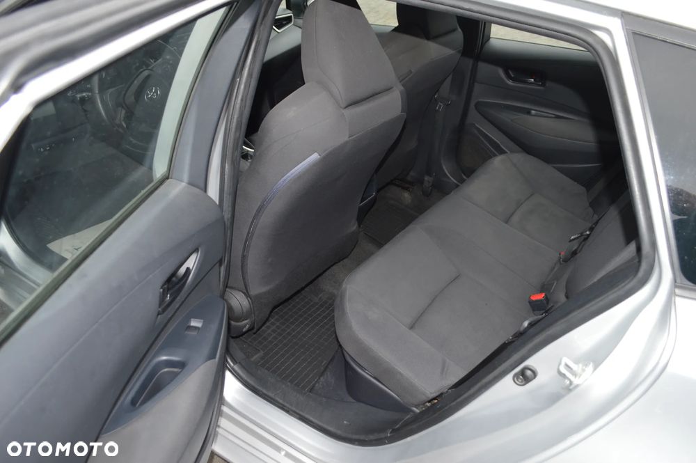 Toyota Corolla 1.8 Hybrid Active - 10