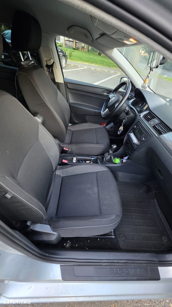 Skoda RAPID 1.2 TSI Ambition - 10