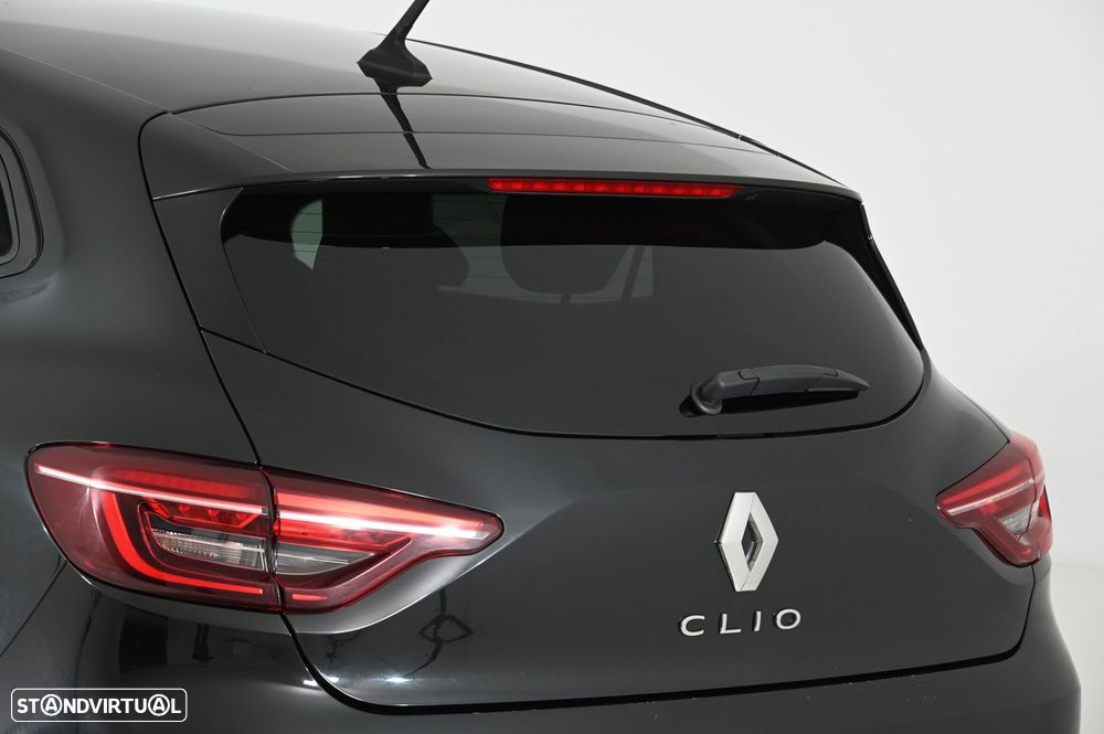 Renault Clio - 11