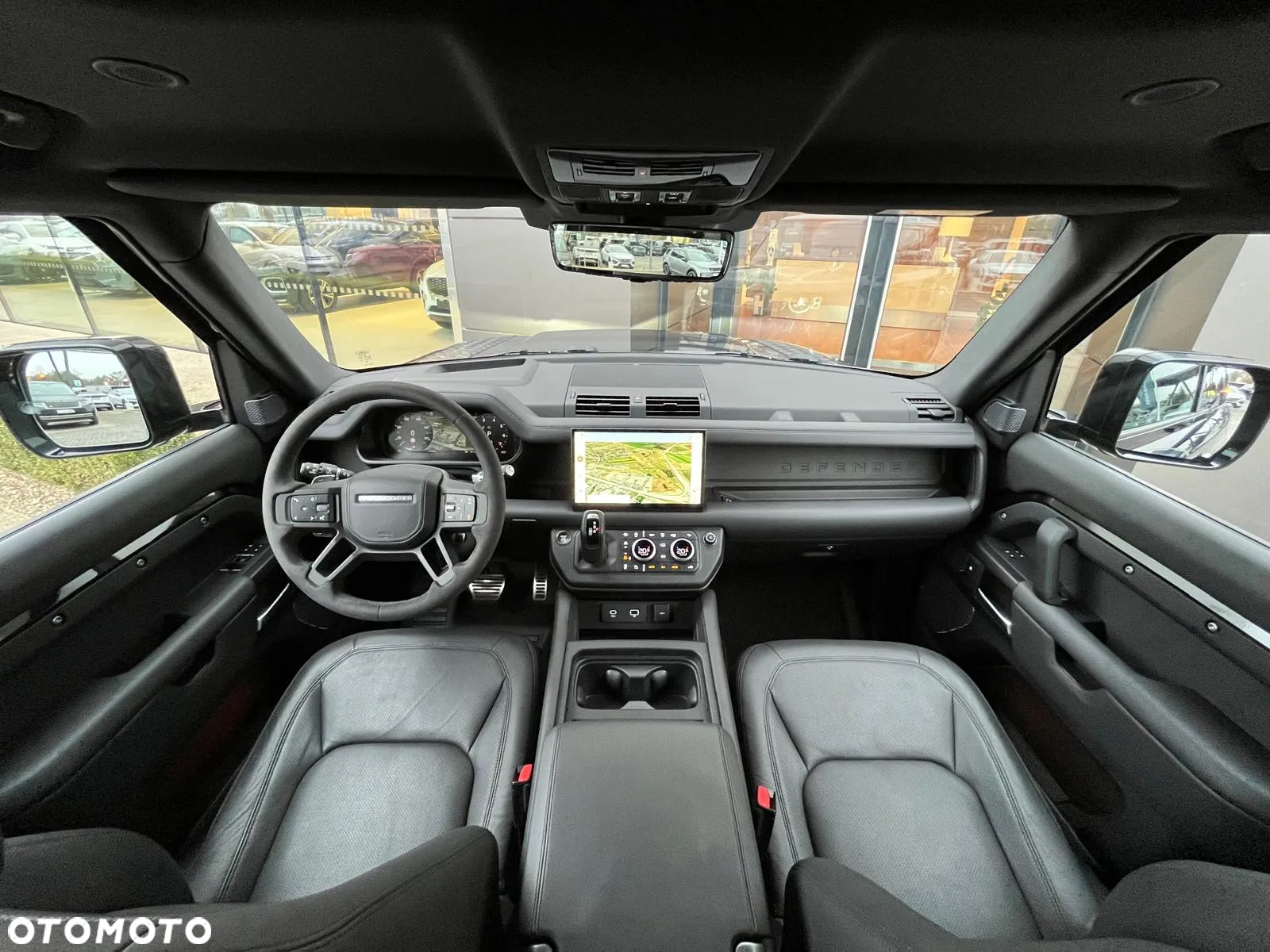 Land Rover Defender 90 5.0 P525 V8 - 3
