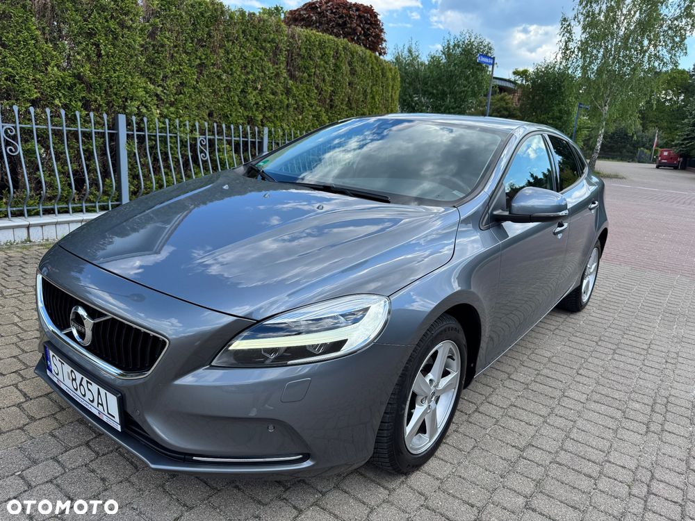 Volvo V40 - 30