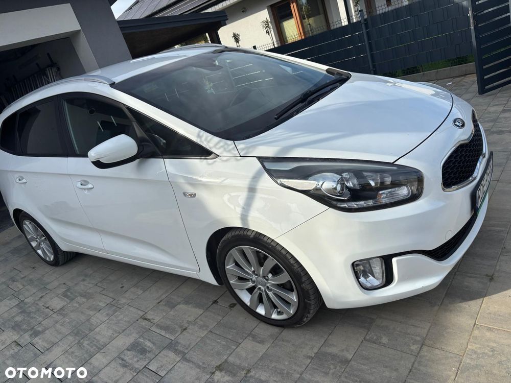 Kia Carens 1.7 CRDi L - 9