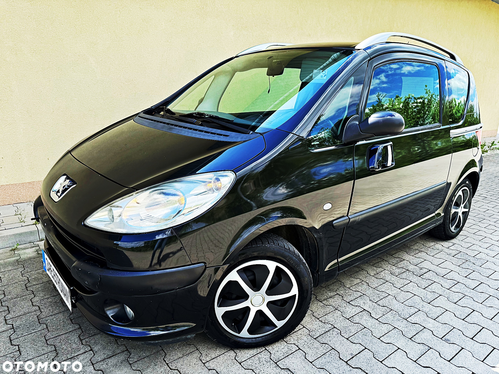 Peugeot 1007 1.4 Trendy - 4