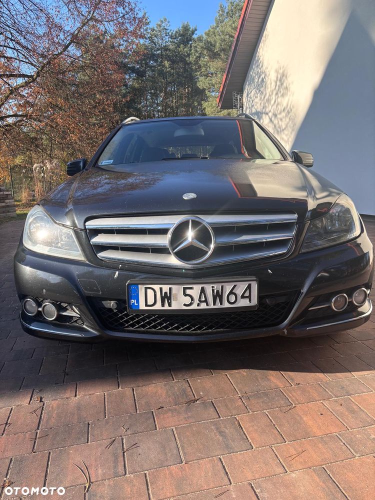 Mercedes-Benz Klasa C 200 d 7G-TRONIC - 3