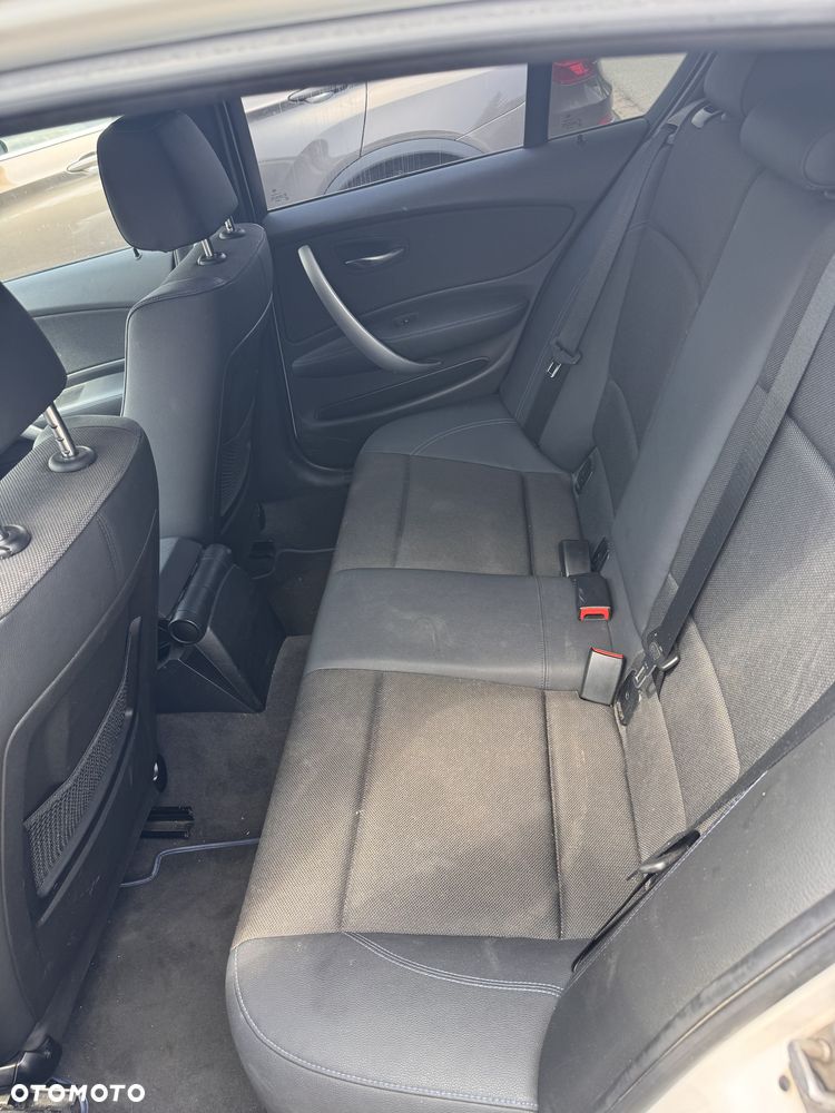 BMW Seria 1 116d - 18