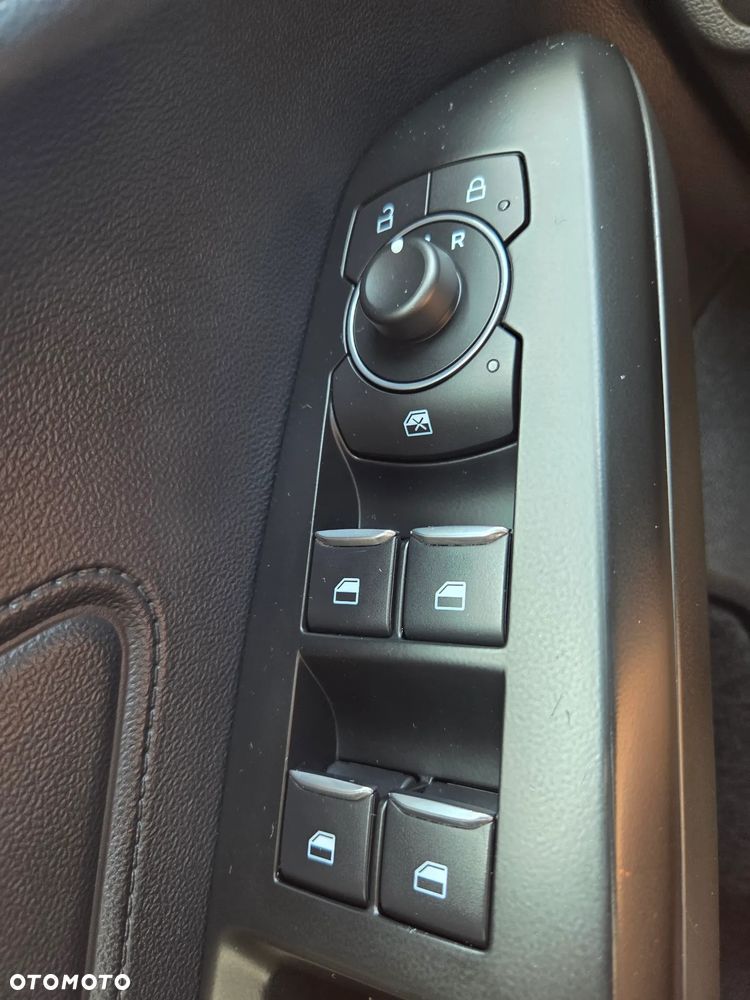 Ford Focus 1.5 EcoBlue SCR Connected - 27