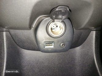 Peugeot 108 1.0 VTi Active - 19