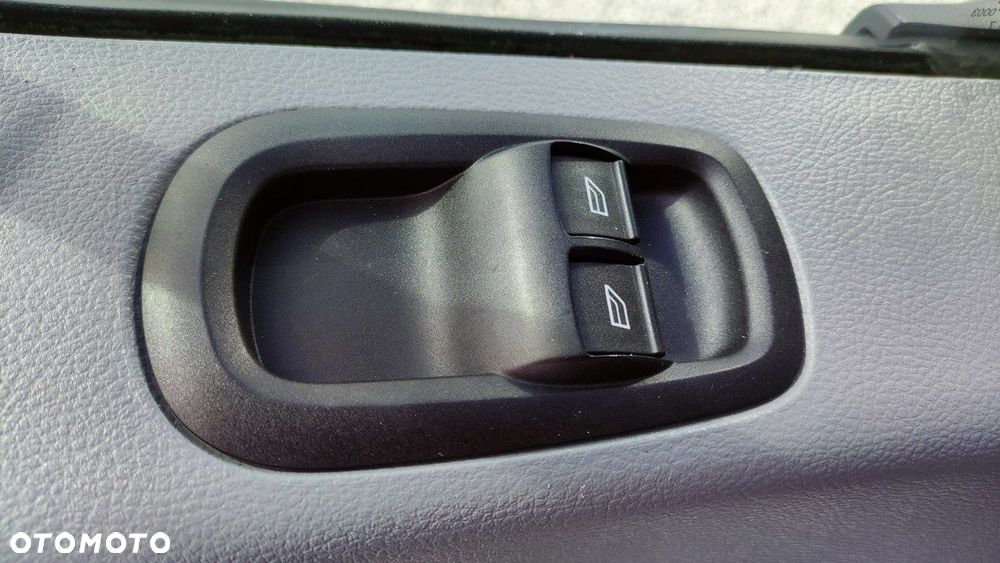 Ford Transit - 29