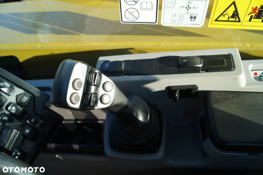 Caterpillar Cat TH 357 D  Ładowarka Teleskopowa - 24