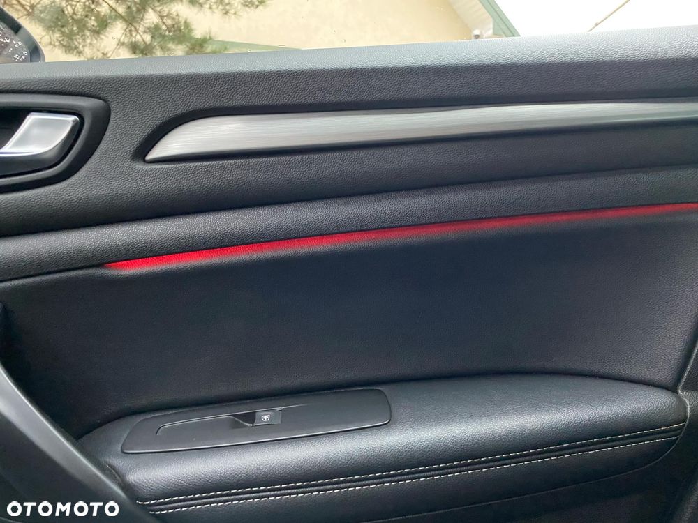 Renault Megane 1.2 Energy TCe Intens EDC - 8