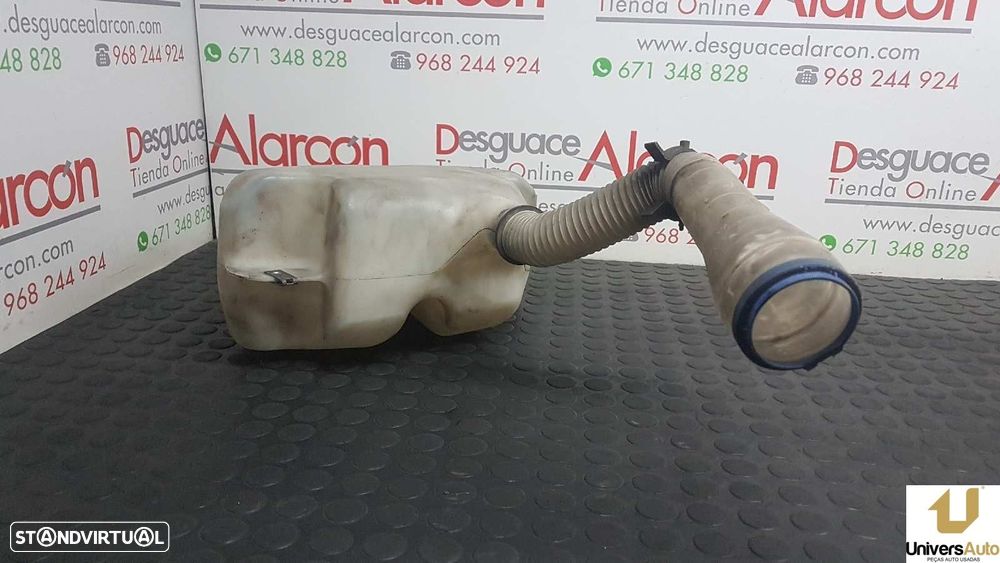 DEPOSITO LIMPA VIDROS FIAT ULYSSE (179) 2.2 JTD DYNAMIC - 4