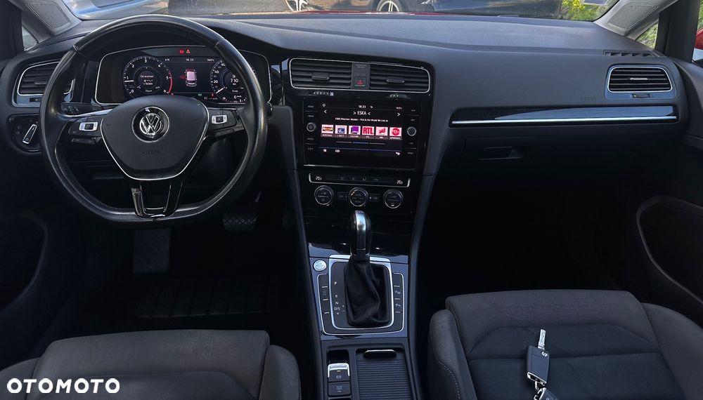 Volkswagen Golf 2.0 BlueTDI DSG Highline - 27