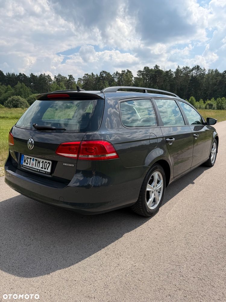 Volkswagen Passat 1.6 TDI (BlueMotion Technology) Comfortline - 4