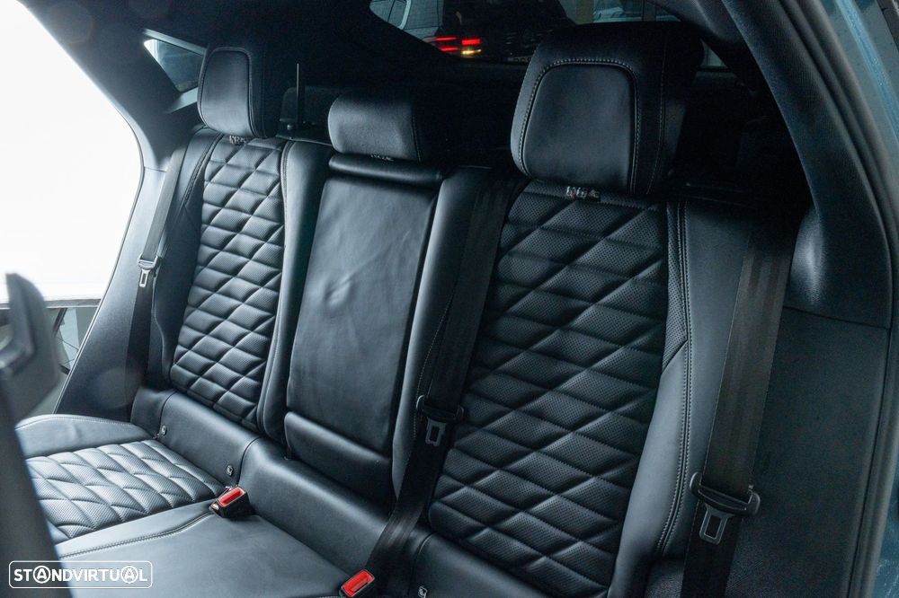 Peugeot E-3008 73 kWh GT - 10