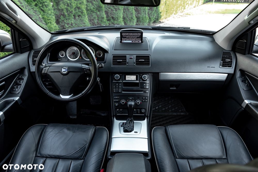 Volvo XC 90 D5 AWD Geartonic Summum - 26
