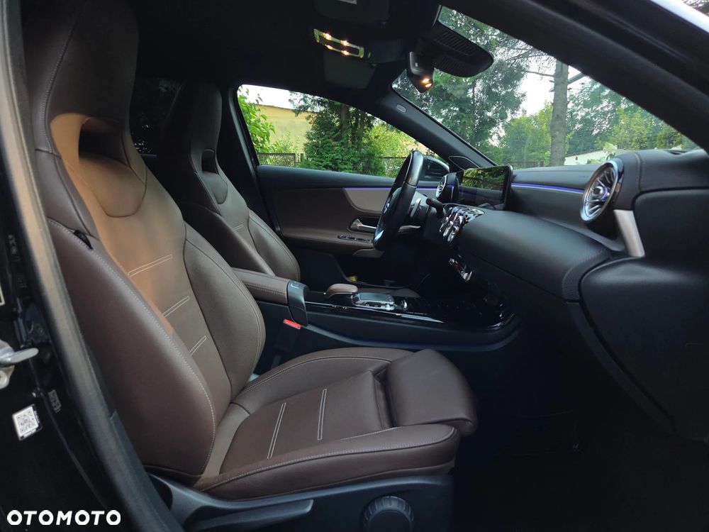 Mercedes-Benz Klasa A 180 d 7G-DCT AMG Line - 40