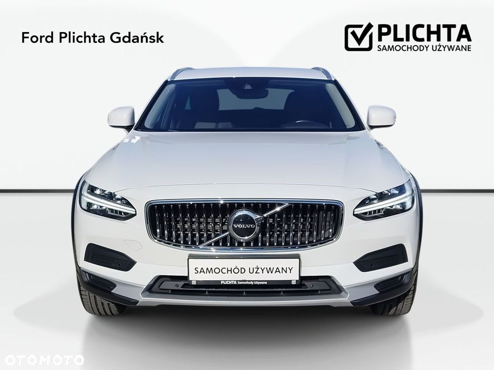 Volvo V90 Cross Country - 2