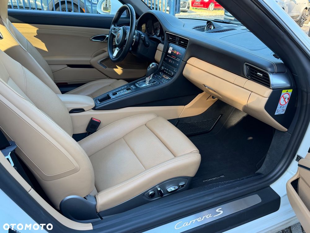 Porsche 911 Carrera S PDK - 37