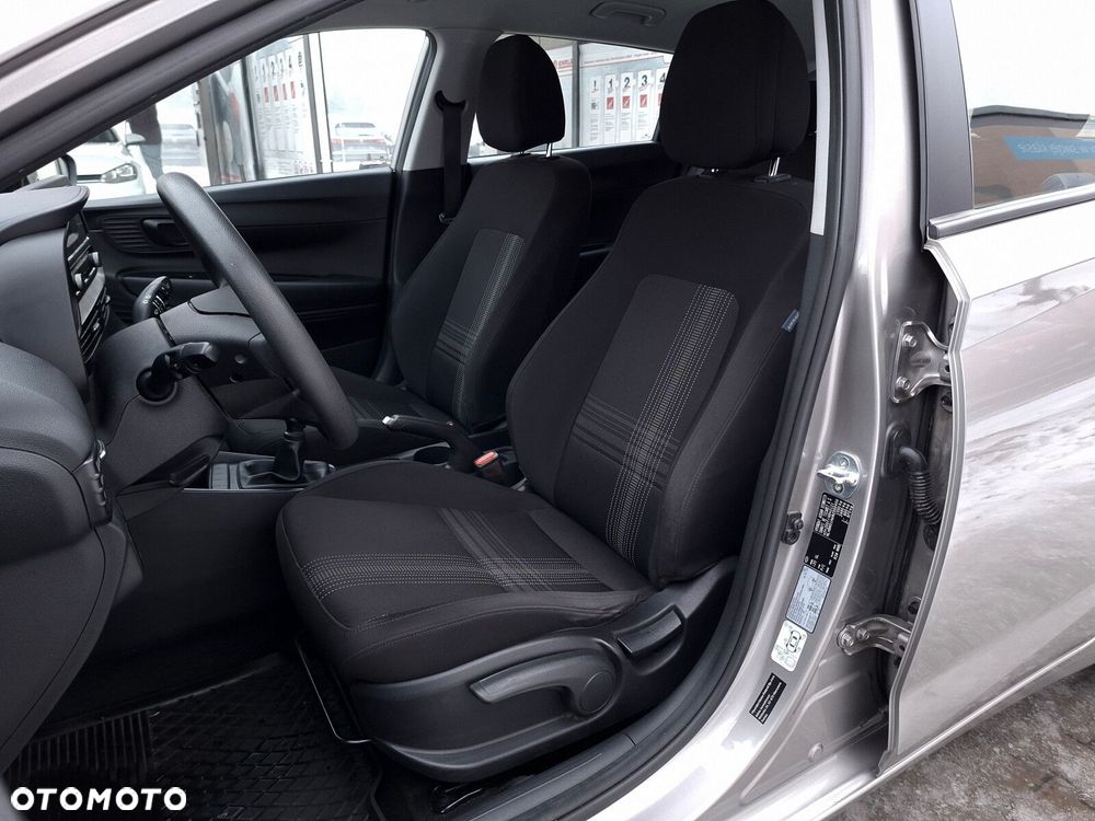Hyundai i20 - 12