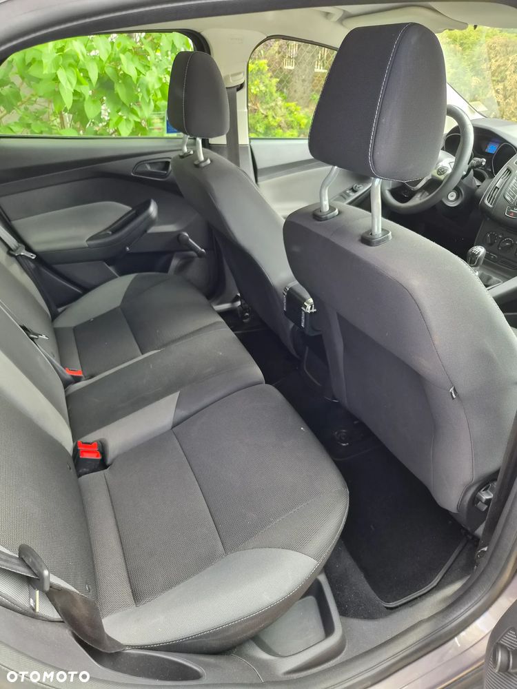Ford Focus 1.6 TDCi Edition - 10
