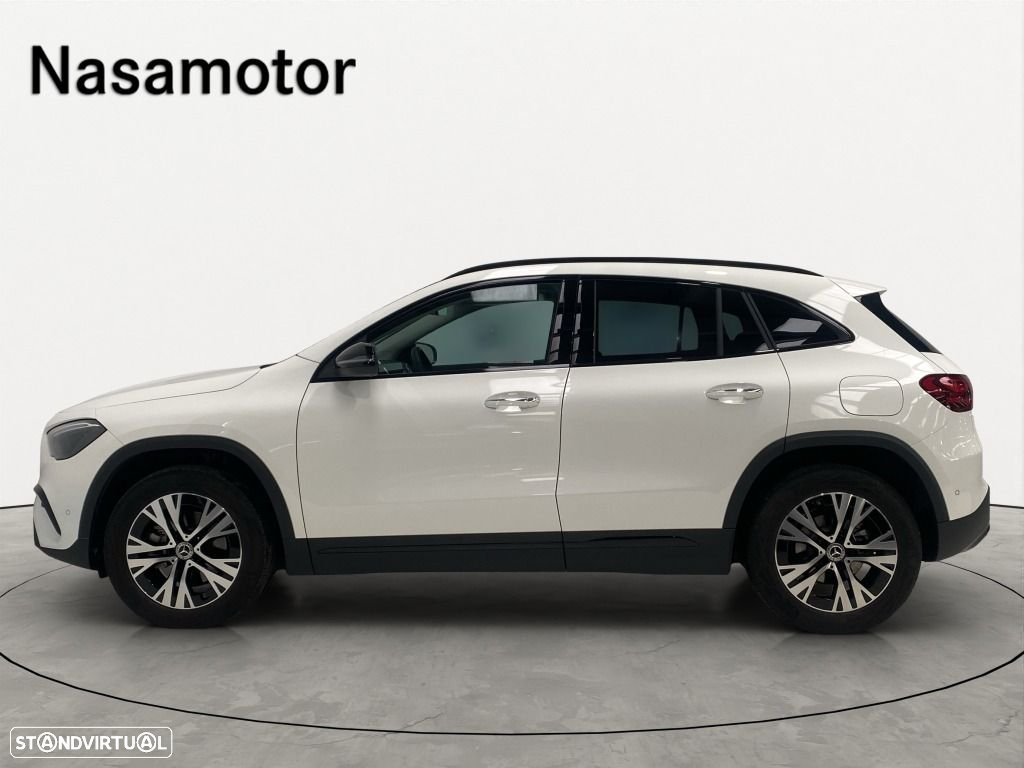 Mercedes-Benz GLA 180 d - 4