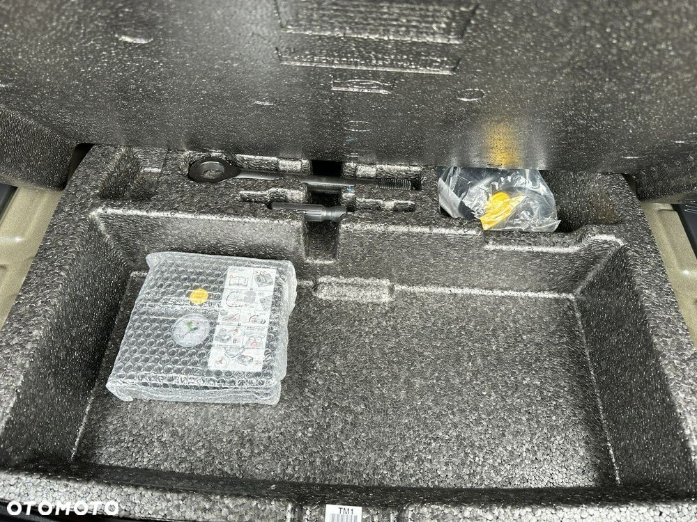 Hyundai Kona 1.6 T-GDI DCT Trend - 33