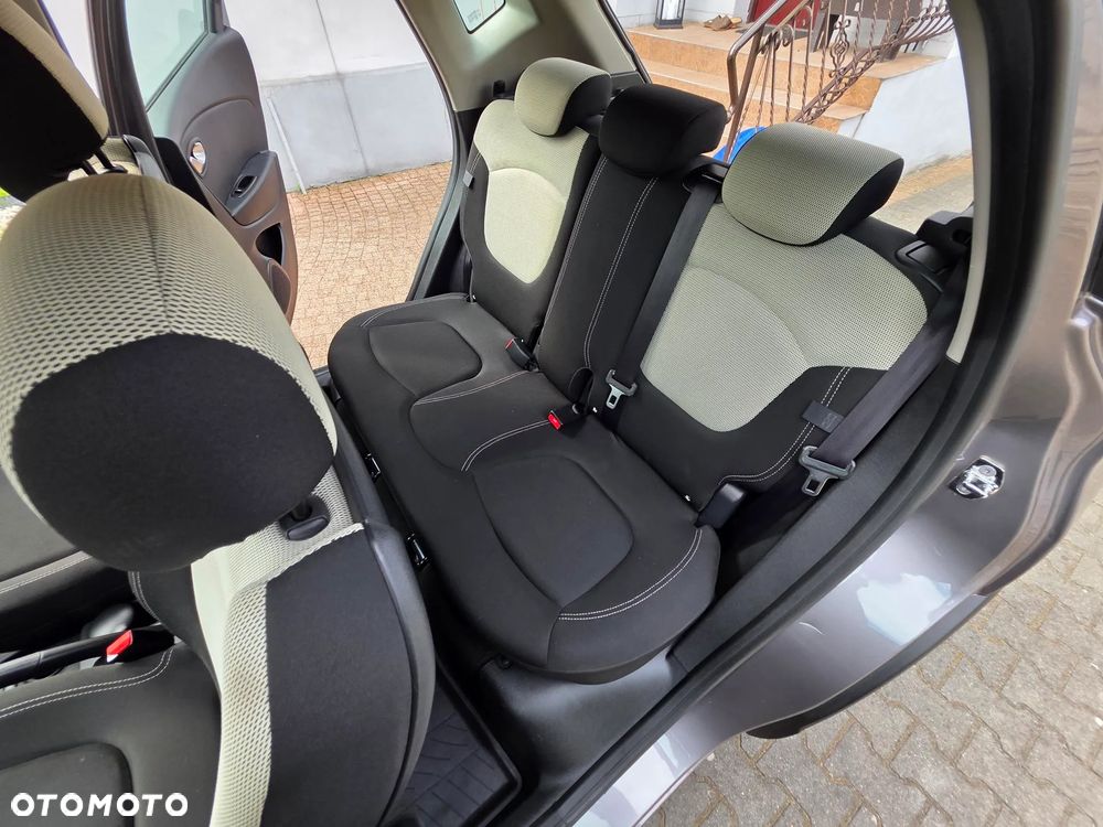 Renault Captur ENERGY TCe 90 Start&Stop Experience - 17