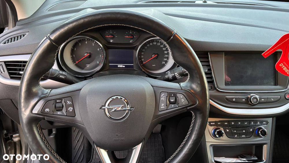 Opel Astra 1.4 T Dynamic - 12