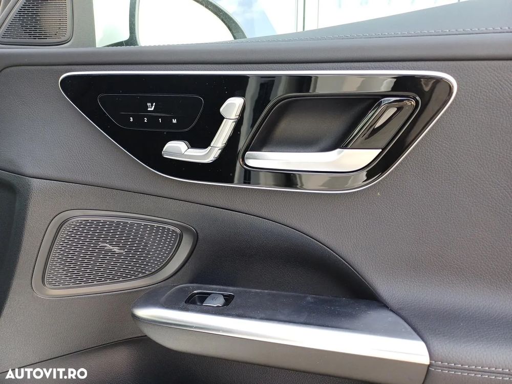 Mercedes-Benz C 180 9G-TRONIC AMG Line - 21