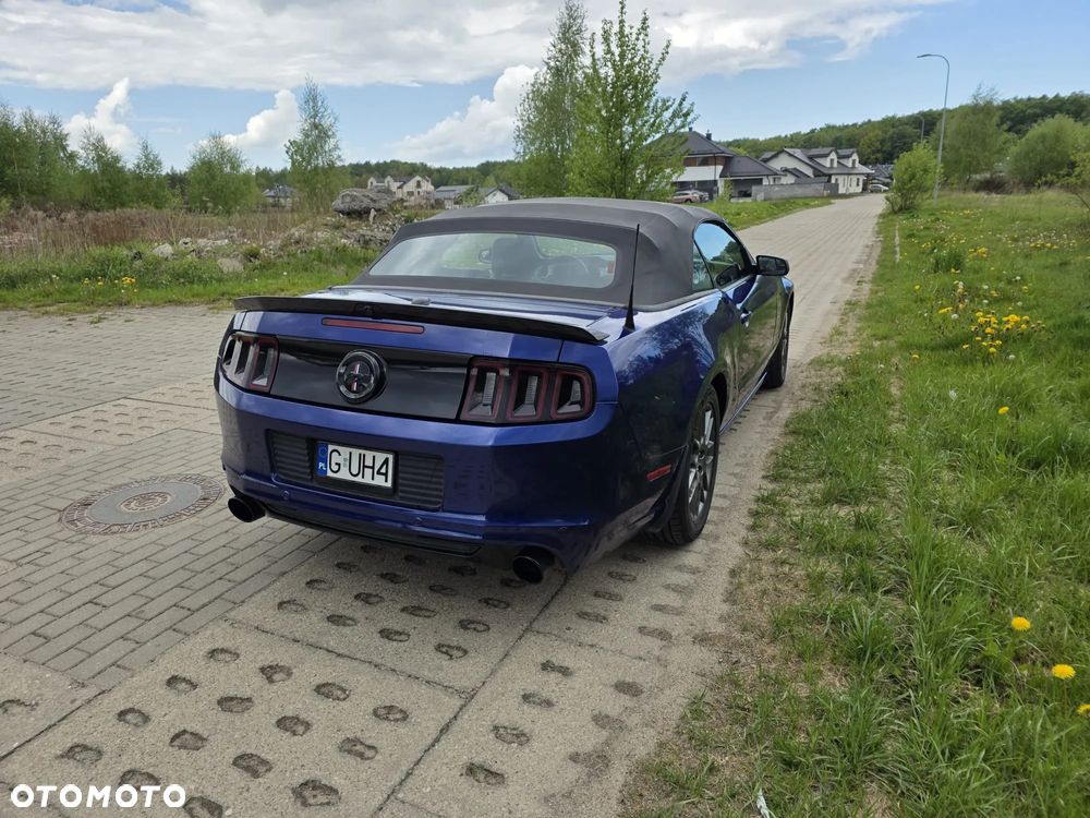 Ford Mustang 3.7 V6 Premium - 3