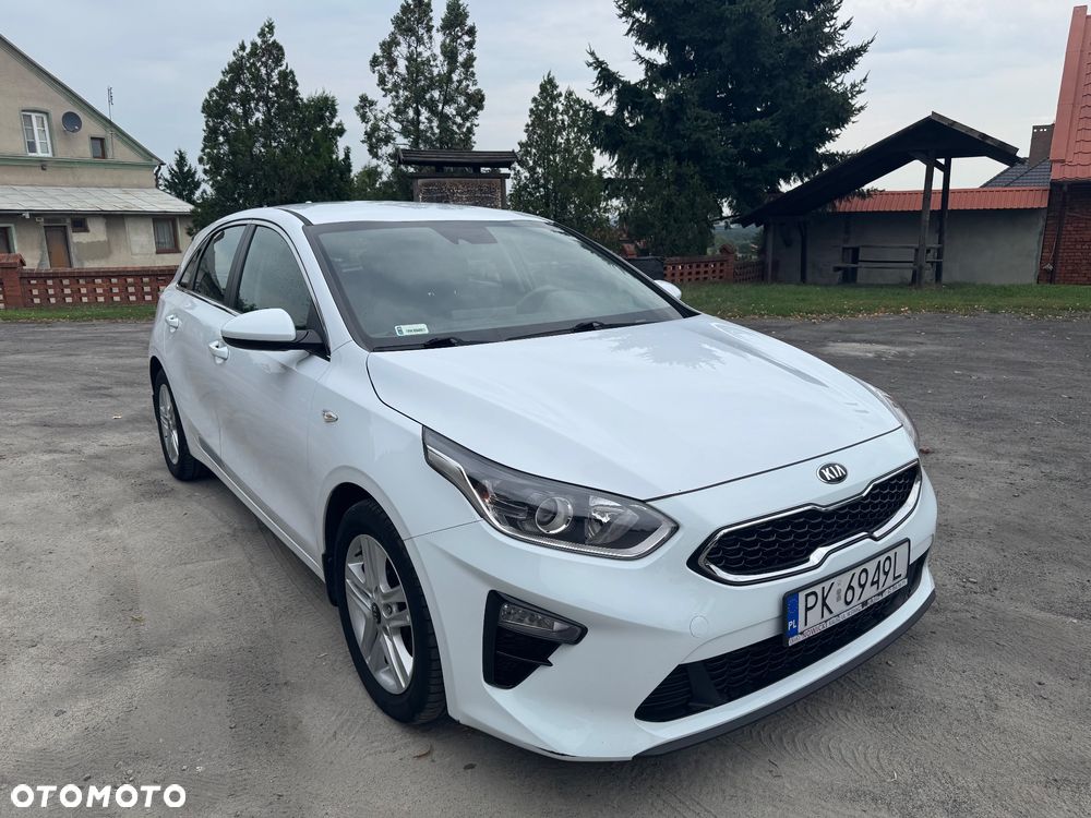 Kia Ceed 1.5 T-GDI M DCT - 2