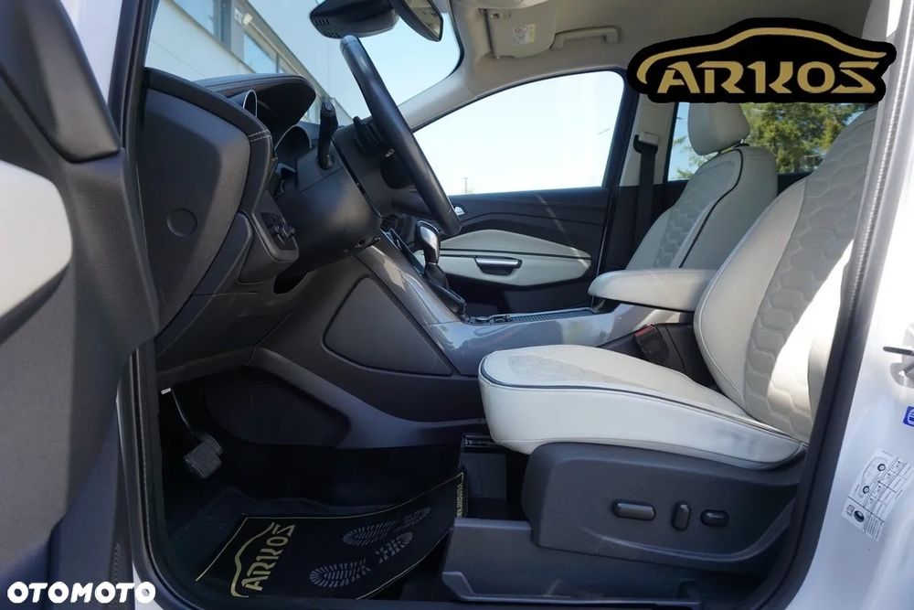 Ford Kuga 2.0 TDCi 4x4 Vignale - 19