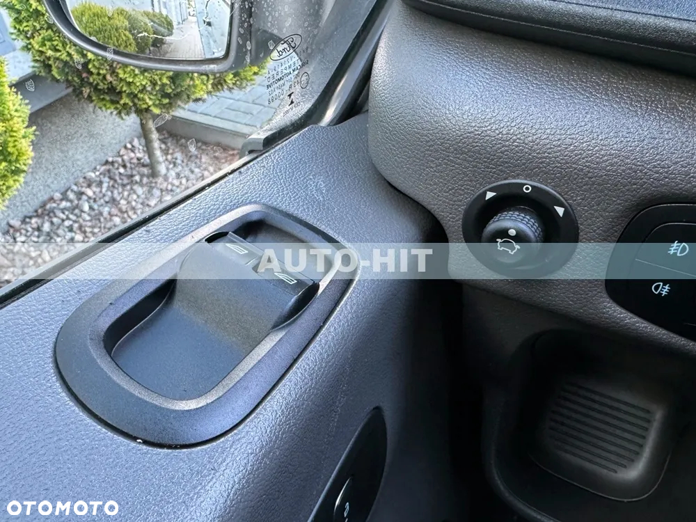 Ford Transit - 19