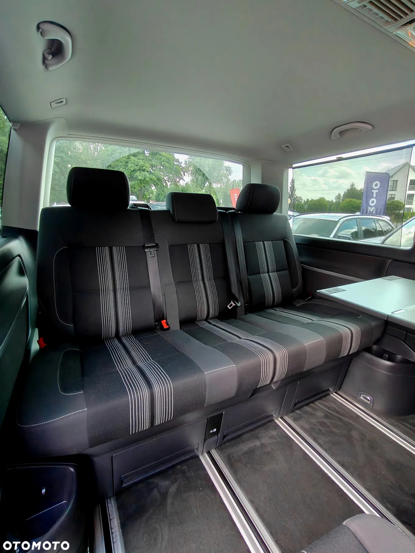 Volkswagen Multivan BiTDI L1 Edition 25 - 20