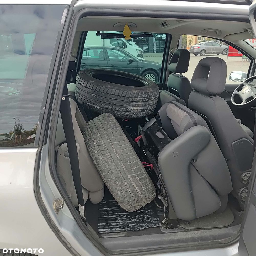 Seat Alhambra 2006 photo 3