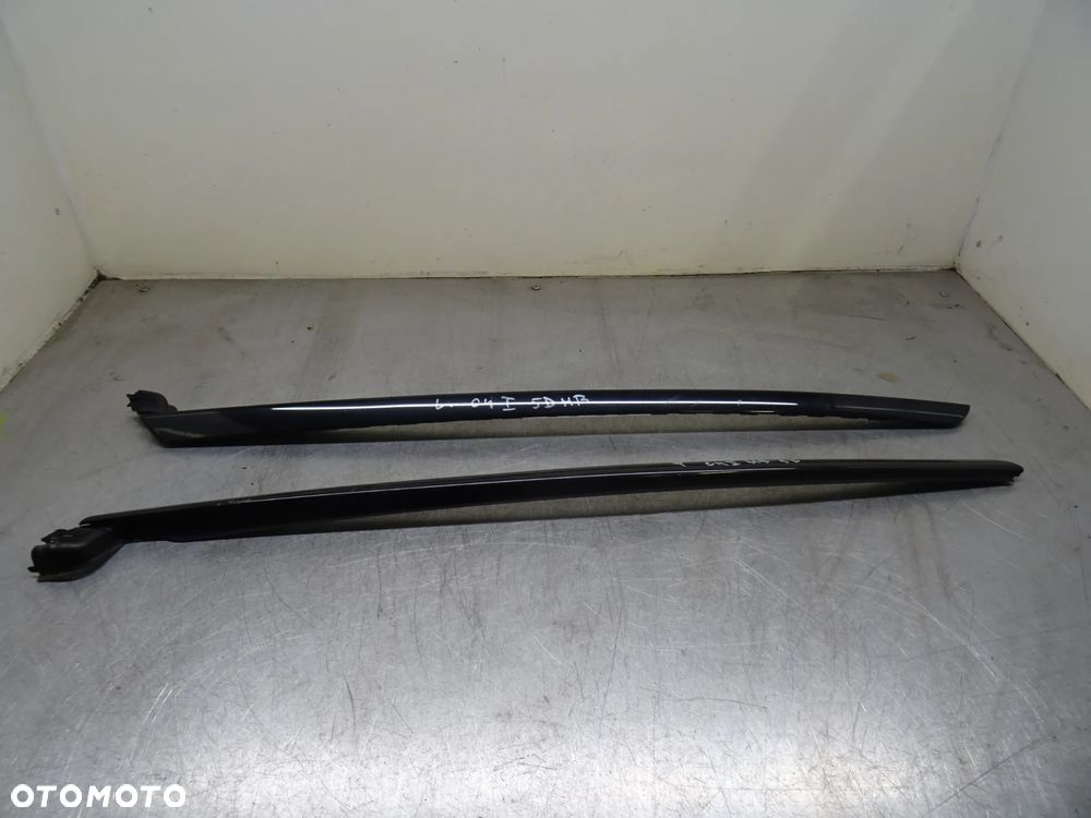 CITROEN C4 HB 5D 1.6 HDI LISTWA SZYBY CZOŁOWEJ - 1