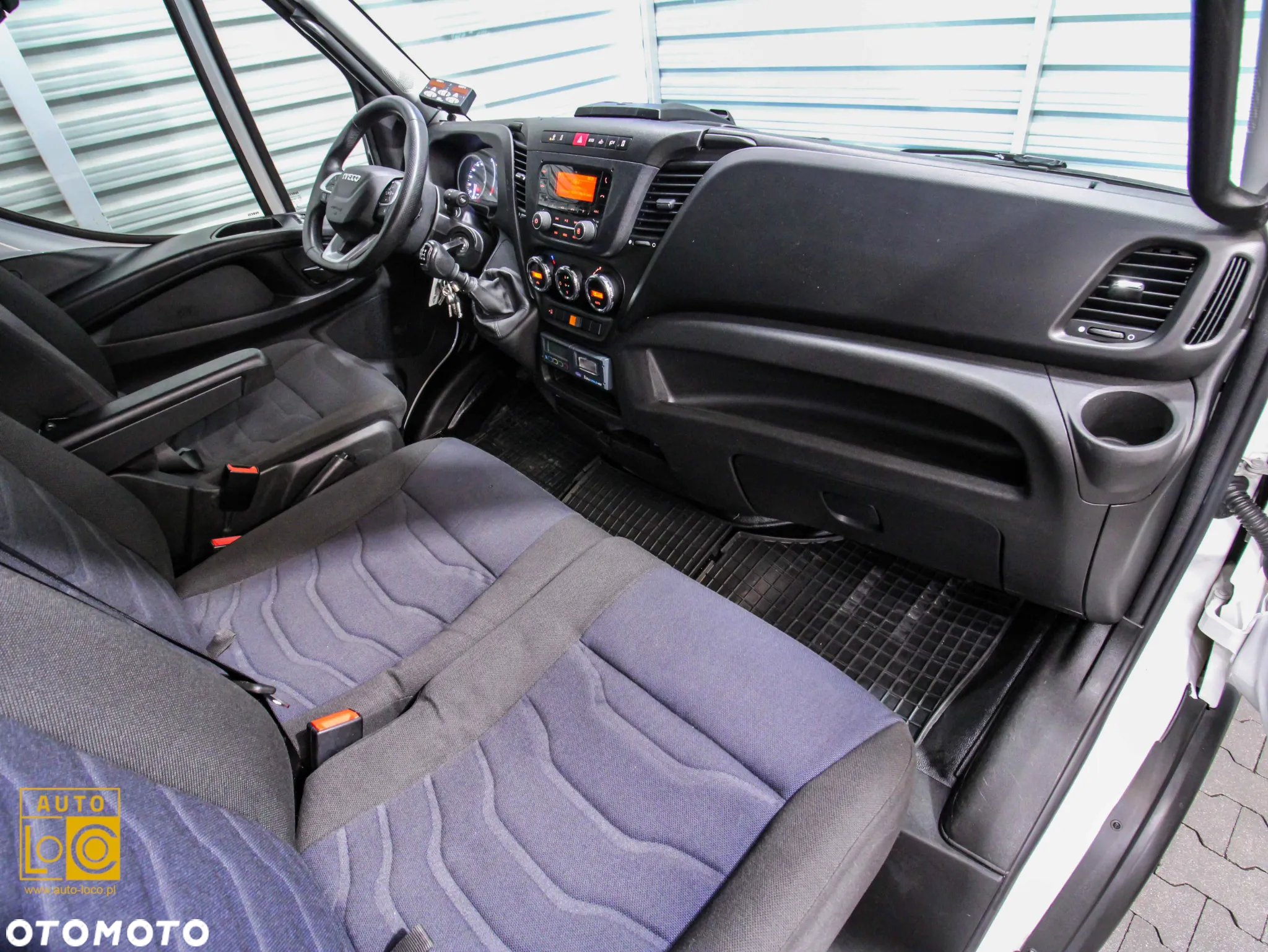 Iveco DAILY CHŁODNIA / MROŹNIA / AGREGAT x 2 - 7